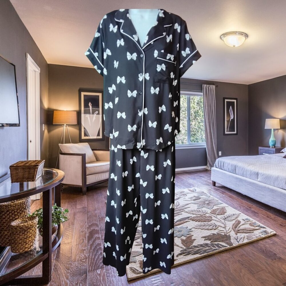 NWT - KATE SPADE - BLACK AND WHITE BOWS PAJAMA SET - Size L - Picture 4 of 6